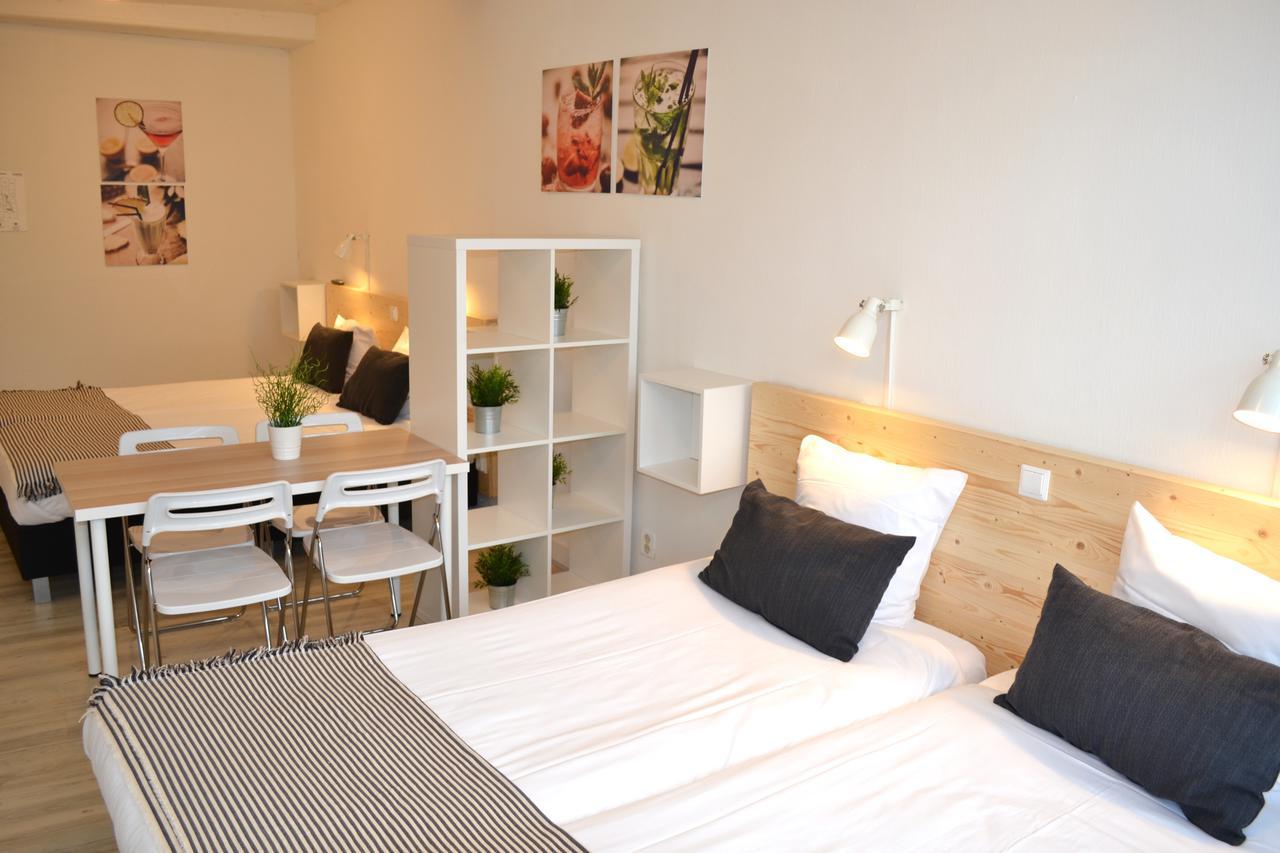 Beez Hotel 2*