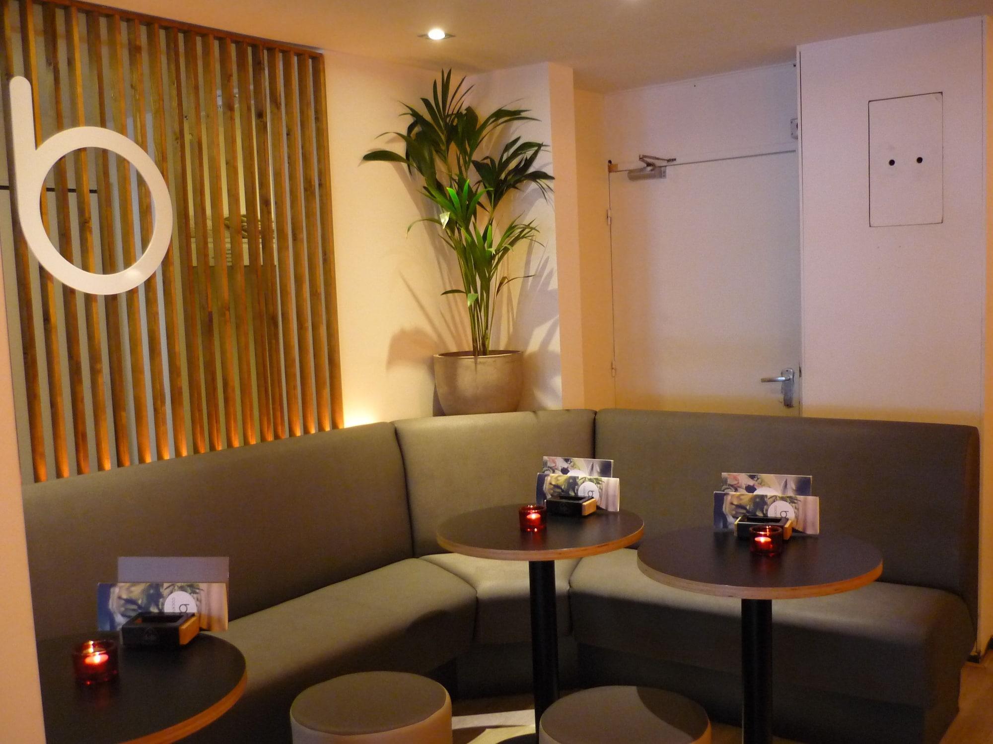 Beez Hotel 2*