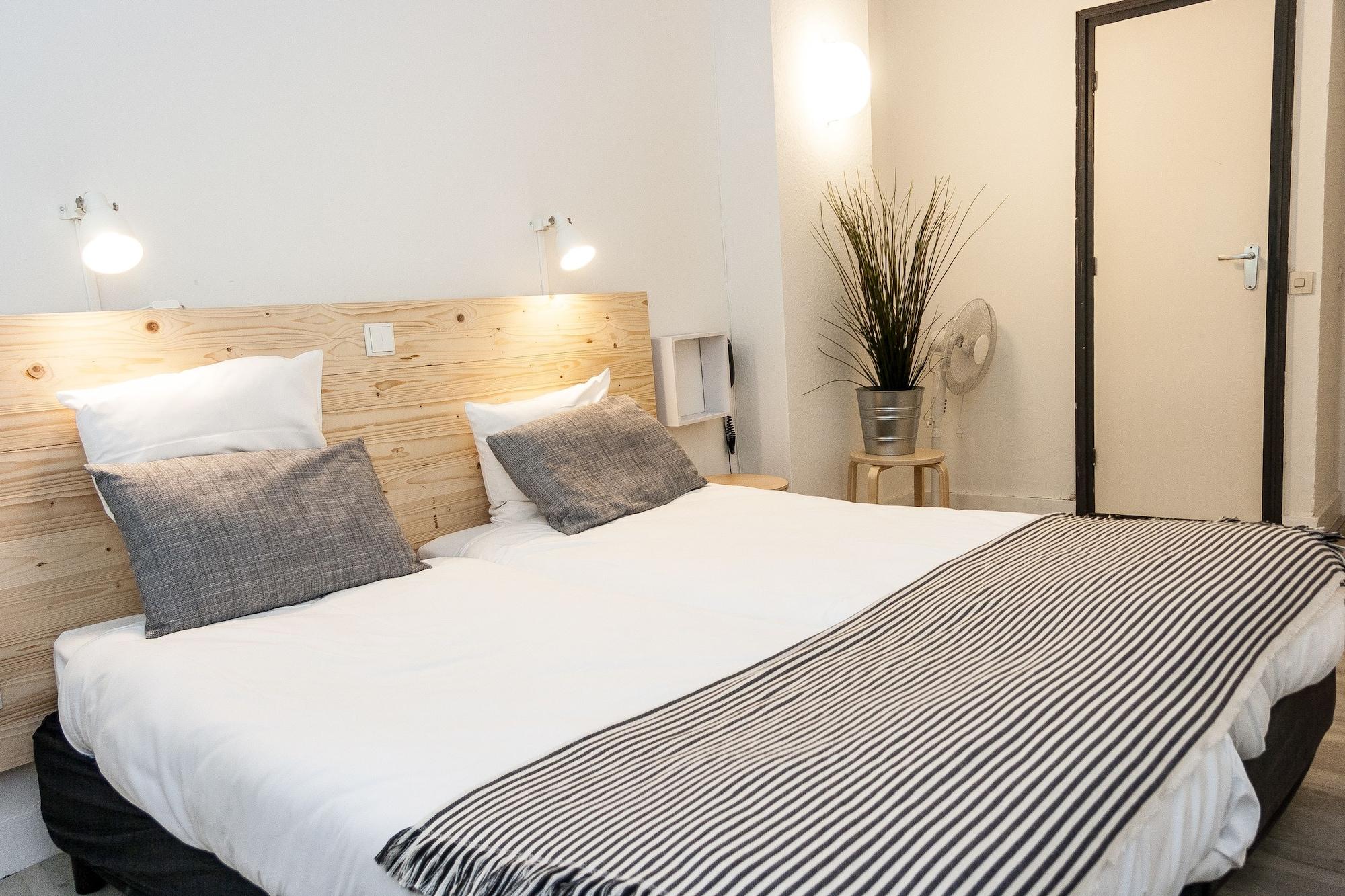 Beez Hotel